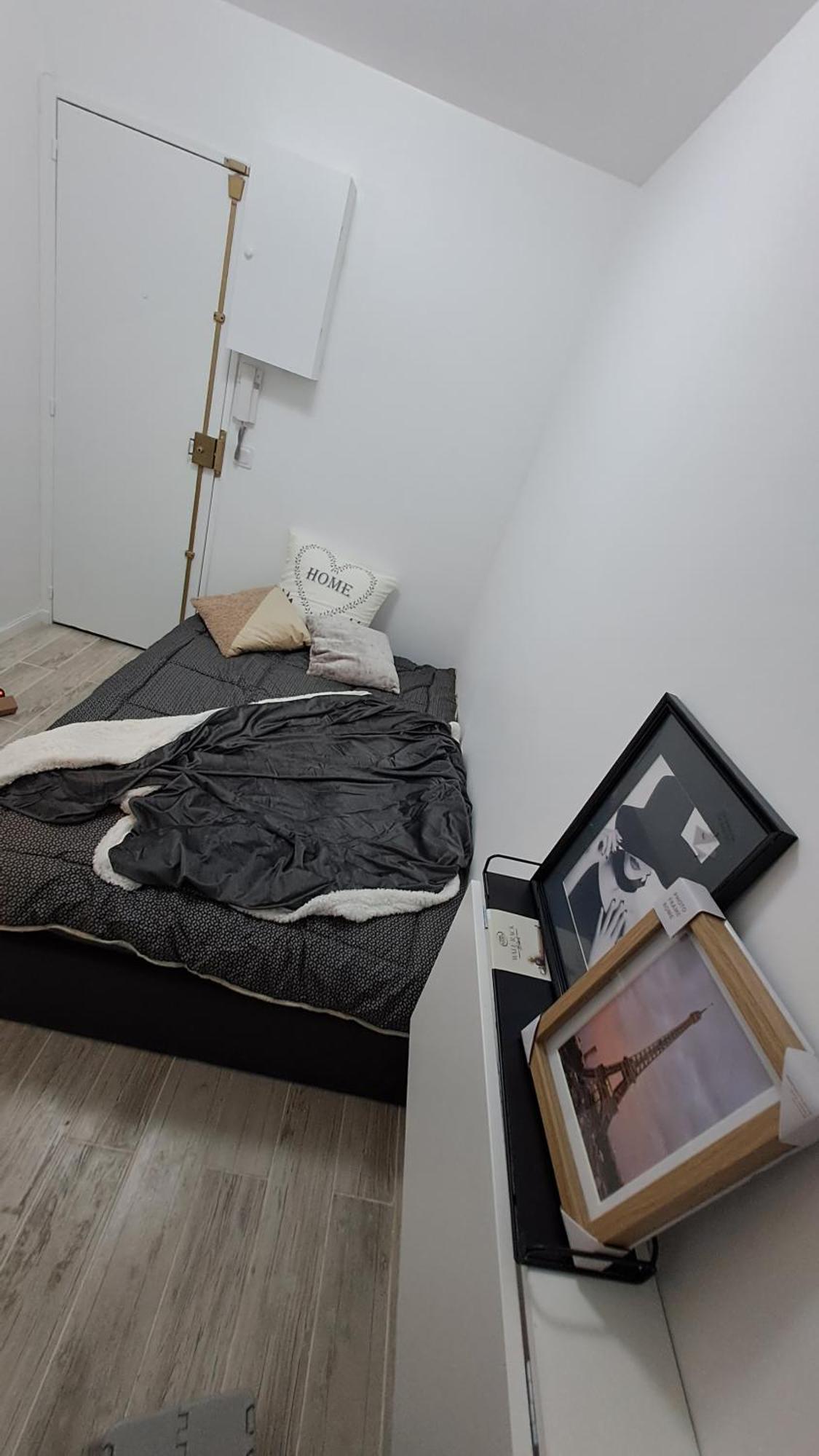 Studette Cosy Ideal Pour Un Sejour Parisien Metro Duroc Parijs